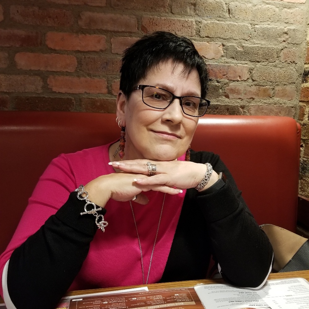 Meet your Posher, Judith c
